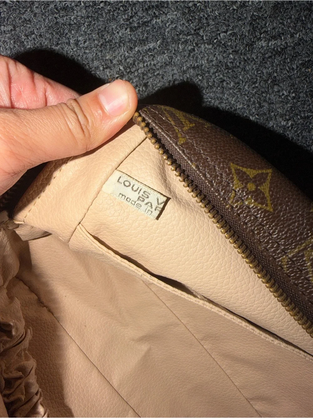 Pre-owned Louis Vuitton Brown Monogram Canvas Toiletry Pouch size 27